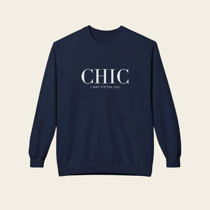Navy sweatshirt with text 'CHIC L'ar D'etre soi' on a white background