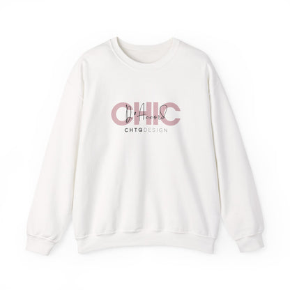 CHIC D’Accord CHTQ Design white crewneck sweatshirt with dusty rose graphic