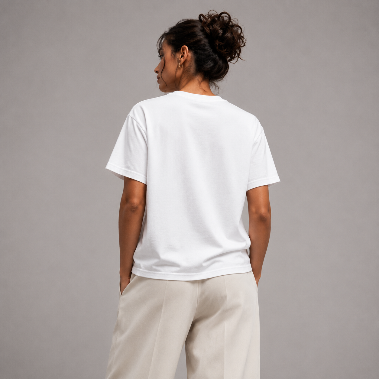 CHIC L’Art d’Être Soi Graphic T-Shirt