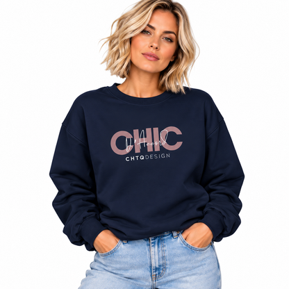 Woman wearing CHIC D’Accord navy blue crewneck sweatshirt with light wash jeans