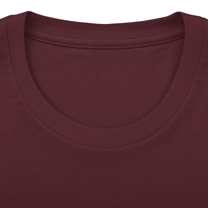 CHTQ Design maroon graphic T-shirt crew neckline detail with ribbed collar