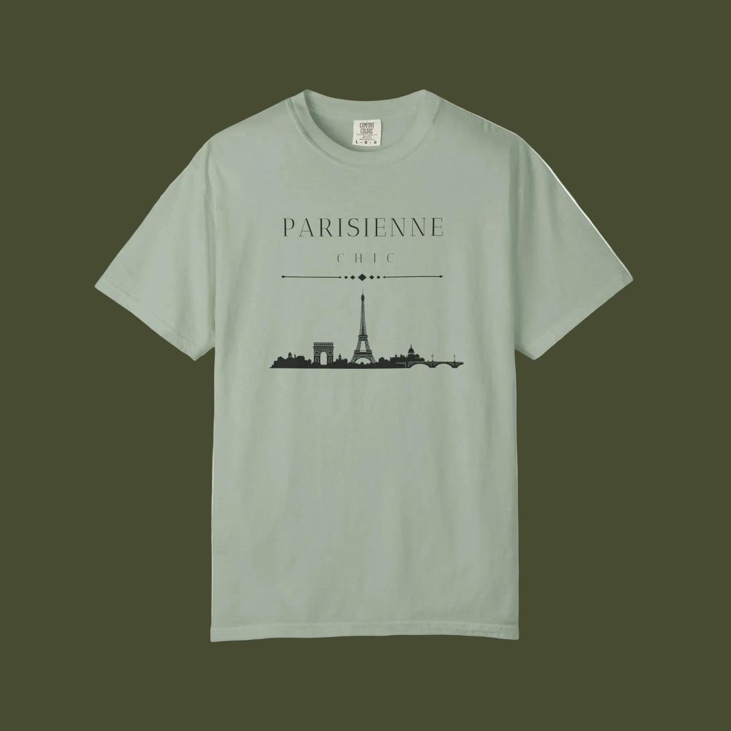 Green t-shirt with text 'PARISIENNE chic' 