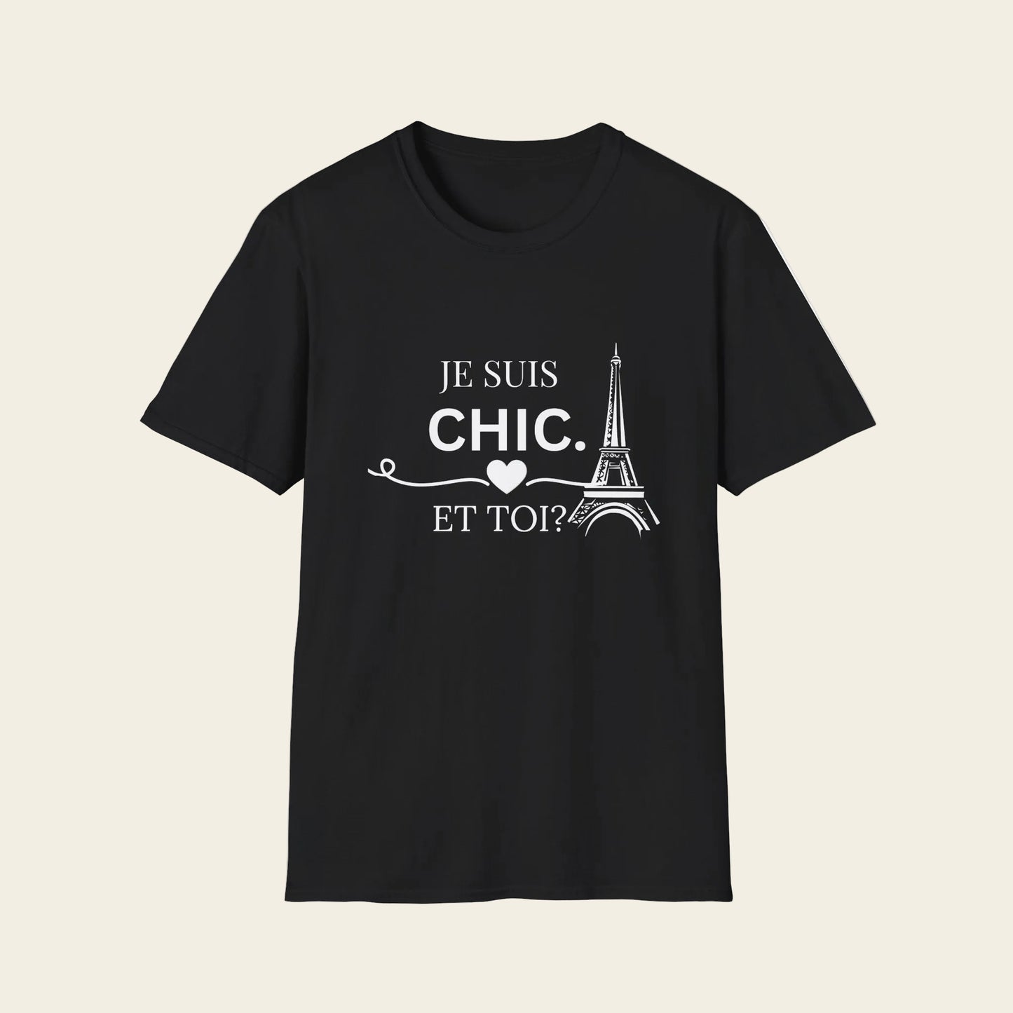 Black t-shirt with text 'Je Suis Chic. Et toi?'