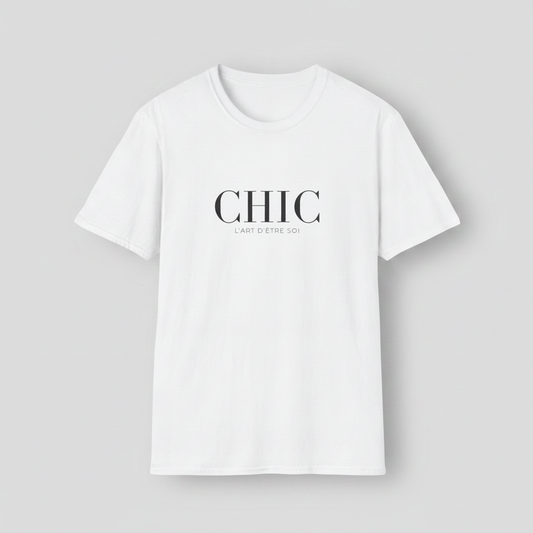 CHIC L’Art d’Être Soi Graphic T-Shirt