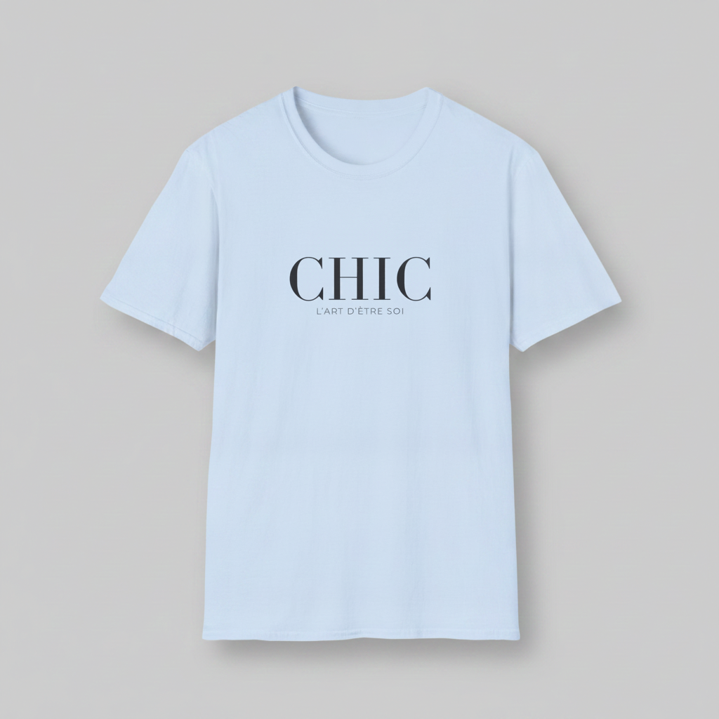 CHIC L’Art d’Être Soi Graphic T-Shirt